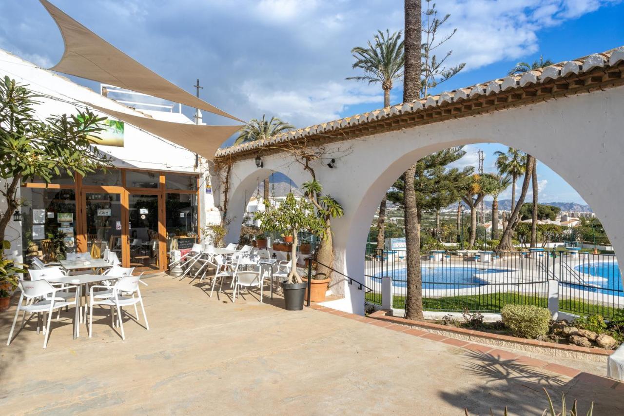 Casa Bonita-Overlooking The Sea Нерха Екстер'єр фото